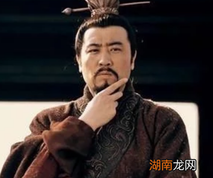 袁绍当初对刘备那么的好 刘备为什么还要离开袁绍