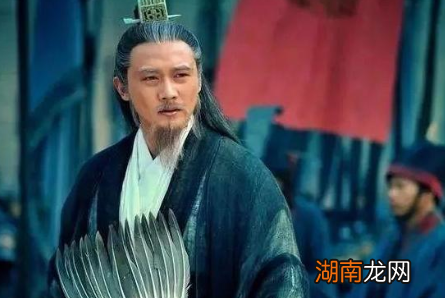 诸葛亮晚年犯了什么错,是他间接导致蜀汉的衰落吗?