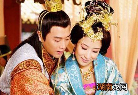 万贵妃害死了自己的生母,朱祐樘登基后为什么没有万氏进行报复?