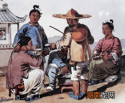 清朝中期为什么会出现银贵钱贱现象 白银上涨的原因是什么