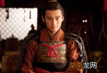 同为汉室后裔,为什么刘秀能成功复兴汉朝而刘备不行?