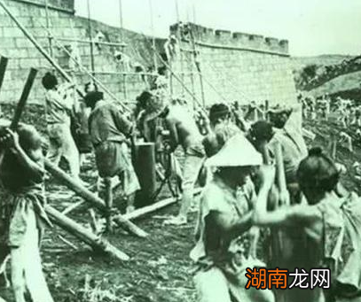 清朝是如何解决游牧民族问题的 几乎不用出兵就解决了问题