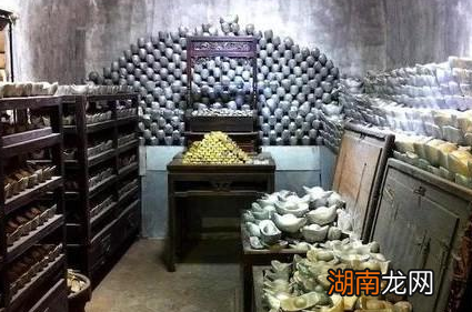 古代银子真是外表光鲜亮丽的吗 事实证明丢在地上,都不一定认出来