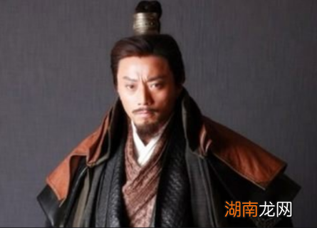 西汉开国功臣张良与秦始皇之间有什么恩怨？