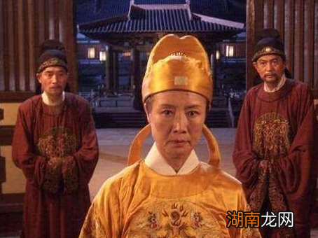 狄仁杰承认了谋反指控,武则天为什么没有杀了他?