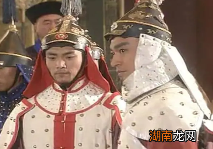 清朝的铁帽子王制度是如何确立的？清朝为什么会出现铁帽子王？