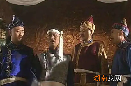 清朝的铁帽子王制度是如何确立的？清朝为什么会出现铁帽子王？