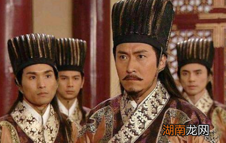 什么是天下养朱?这种现在在明朝有多严重?