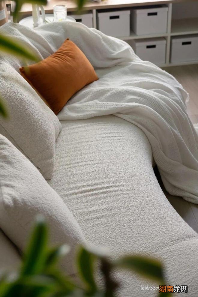 客厅变书房,餐厅可隐藏