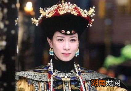 古代妃子是可以领工资的 皇贵妃的八百两银子是多少人民币