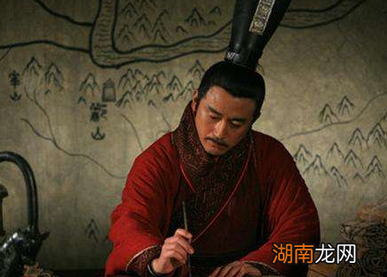 一生侍奉过三个国家的吴起，他有多心狠手辣？