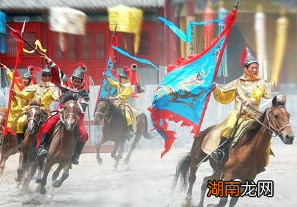 努尔哈赤在回京路上暴毙的时候 努尔哈赤为何选择多尔衮做继承人