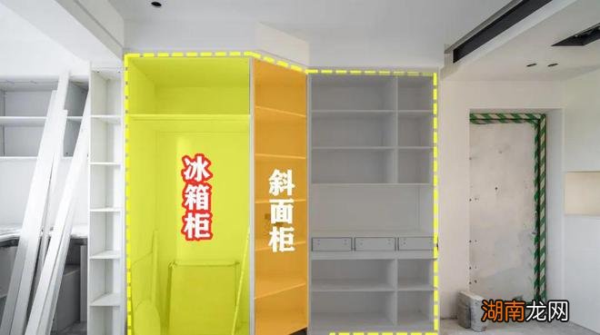 这是聪明的做法，洗衣柜侧面留10公分窄壁龛，别看空间小确实实用