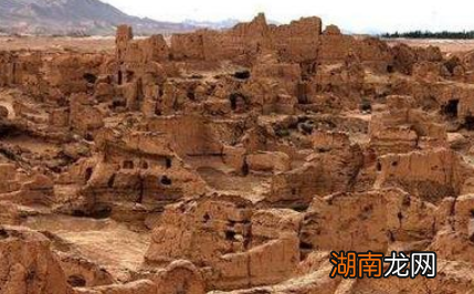 揭秘楼兰古城消失之谜,楼兰古城为什么会消失?
