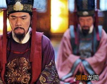 唐朝做官为什么还得有一个好的身板 点头哈腰真要命