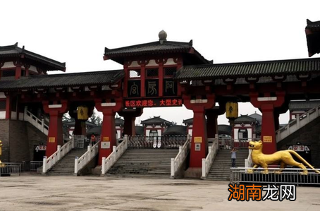 历史上的阿房宫到底是什么样的 项羽到底有没有烧过