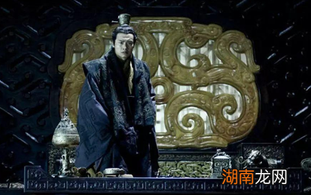 指鹿为马故事的真相是什么?胡亥到底是怎么想的?