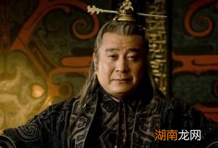 面对落魄被打落冷宫的妃子 太监为什么还要追随到冷宫