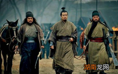 历史上周瑜到底是怎么死的 所谓被诸葛亮气死都是假的