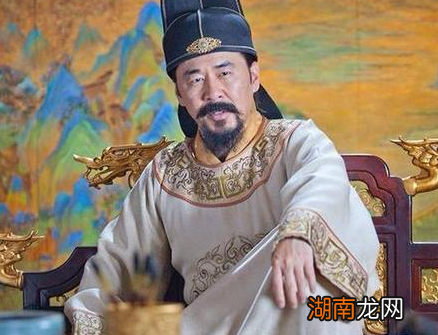 澶渊之盟北宋要给每年给辽十万两银子,绢二十万匹 这生意是亏了还是赚了