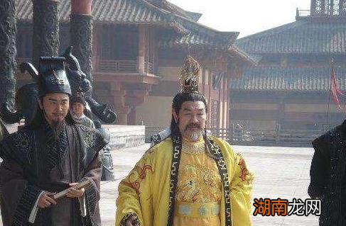 李密是如何用一年时间壮大瓦岗军,又是如何在一年将他们带向覆灭的?