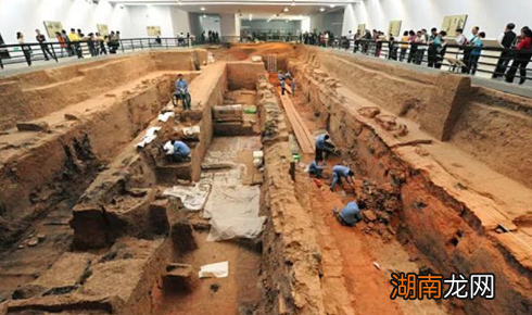 中国第一大墓是如何发现的?一位农民立了大功