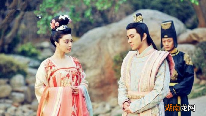 徐茂公李勣，他是如何帮助武则天坐稳后位的？