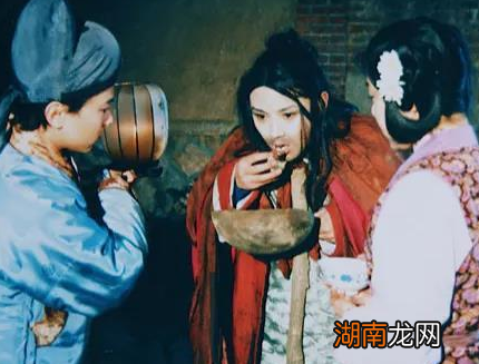 红楼梦中子嗣为什么会如此之少 因为人参这一味药