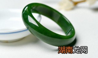翡翠手镯的型号怎么看 翡翠手镯的型号怎么看大小