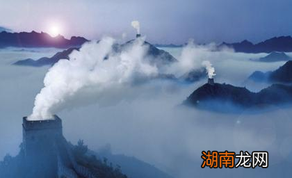 古代狼烟作为一种信号传递方式 狼烟真的是用狼粪作为燃烧物吗