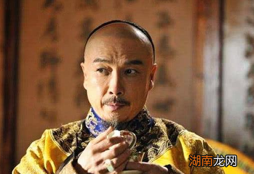 胤祹,手握兵权却没有参与九子夺嫡,一直不卑不亢的做自己