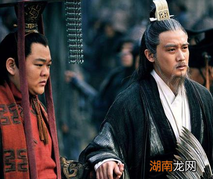 三国之中曹魏的实力最强 罗贯中为什么还要贬低曹操,捧高刘备