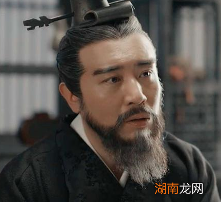 三国之中曹魏的实力最强 罗贯中为什么还要贬低曹操,捧高刘备