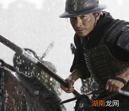 曹操好不容易降服百万青州兵 最后为什么会被曹丕驱散