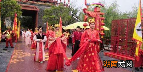 宋朝嫁人彩礼真的很少吗 有父母在置办嫁妆的时候倾家荡产