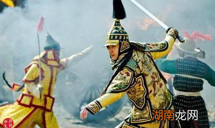 八旗兵在清朝的待遇到底是什么样的 待遇越来越高,战斗力却很一般