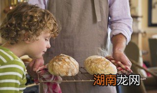 十五岁的孩子沉迷手机怎么办 十五岁的孩子沉迷手机怎么办呢