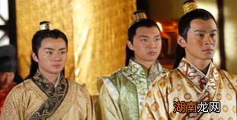 隋唐最有实力的猛将，历史上有伍云召这个人吗？