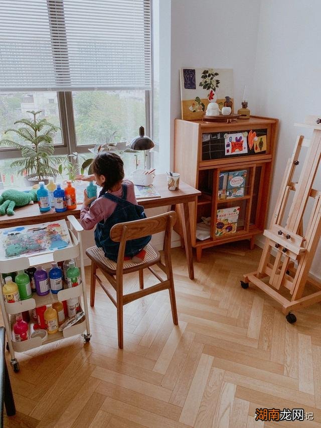 福建一单亲妈妈晒出自家98㎡内部照，不豪华，却是很多家庭的榜样