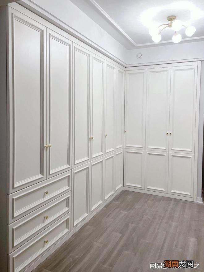 125㎡纯白色家装风格，整洁清爽舒适清爽，大气实用还有轻奢气质