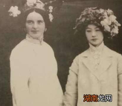 清朝妃子都是精挑细选出来的 她们留下的照片为何都很丑