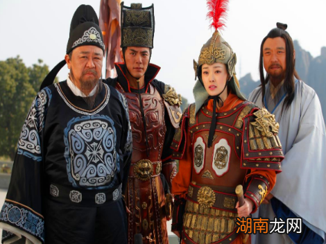 狄仁杰一直劝武则天立李显为太子，武则天为何还一直那么信任他？