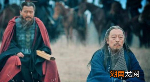 曹操至死不称帝，司马懿一句话就道出原因