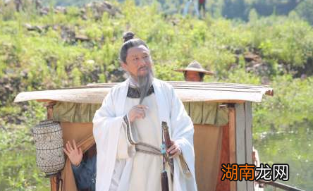 李白这么有才为何仕途不顺呢？只因身世太高贵