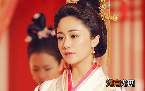 古人为什么把男女欢爱之事称为“巫山云雨”呢?