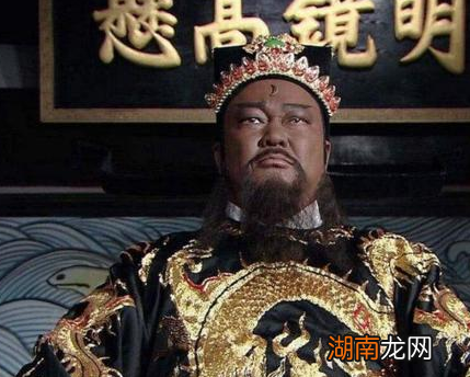 柴文意的背景到底有多强 包拯对此人都表示头疼