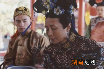 奕譞：资质平平的清朝王爷，一生位高权重享尽荣华富贵