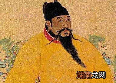 明朝的皇庄是如何进行管理的？管理人员又是由谁担任的？