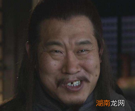 庞统如果还活着的话 他能帮助刘备夺得天下吗