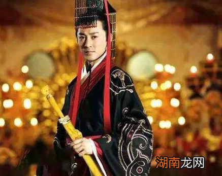 古代贵族为什么要带佩剑 除了防身还有什么意义